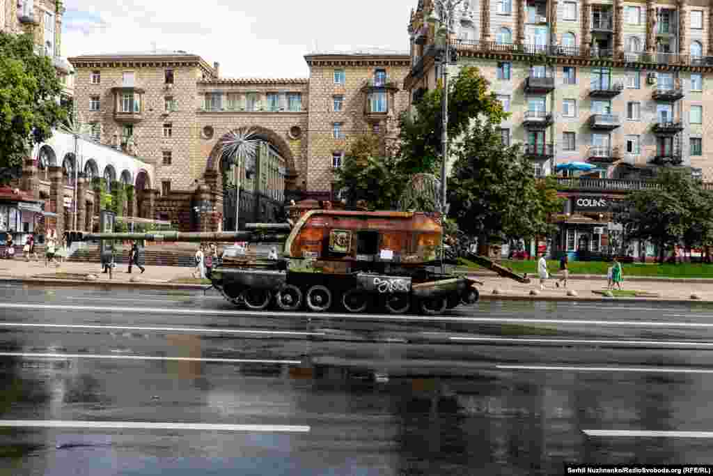 Уничтоженная военная техника российской армии на Крещатике. Киев, 21 августа 2023 года