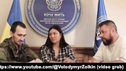 Ирина Крынина и Евгений Ковтков во время интервью Дмитрия Карпенко