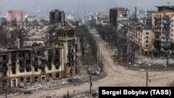 Разрушенный Мариуполь после взятия города Россией