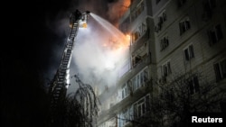 Тушение пожара в Сумах в ночь на 31 октября