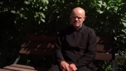 Отец Иоанн Бурдин. Как сейчас живет российский священник, больше года назад отстраненный от служения за антивоенную позицию 